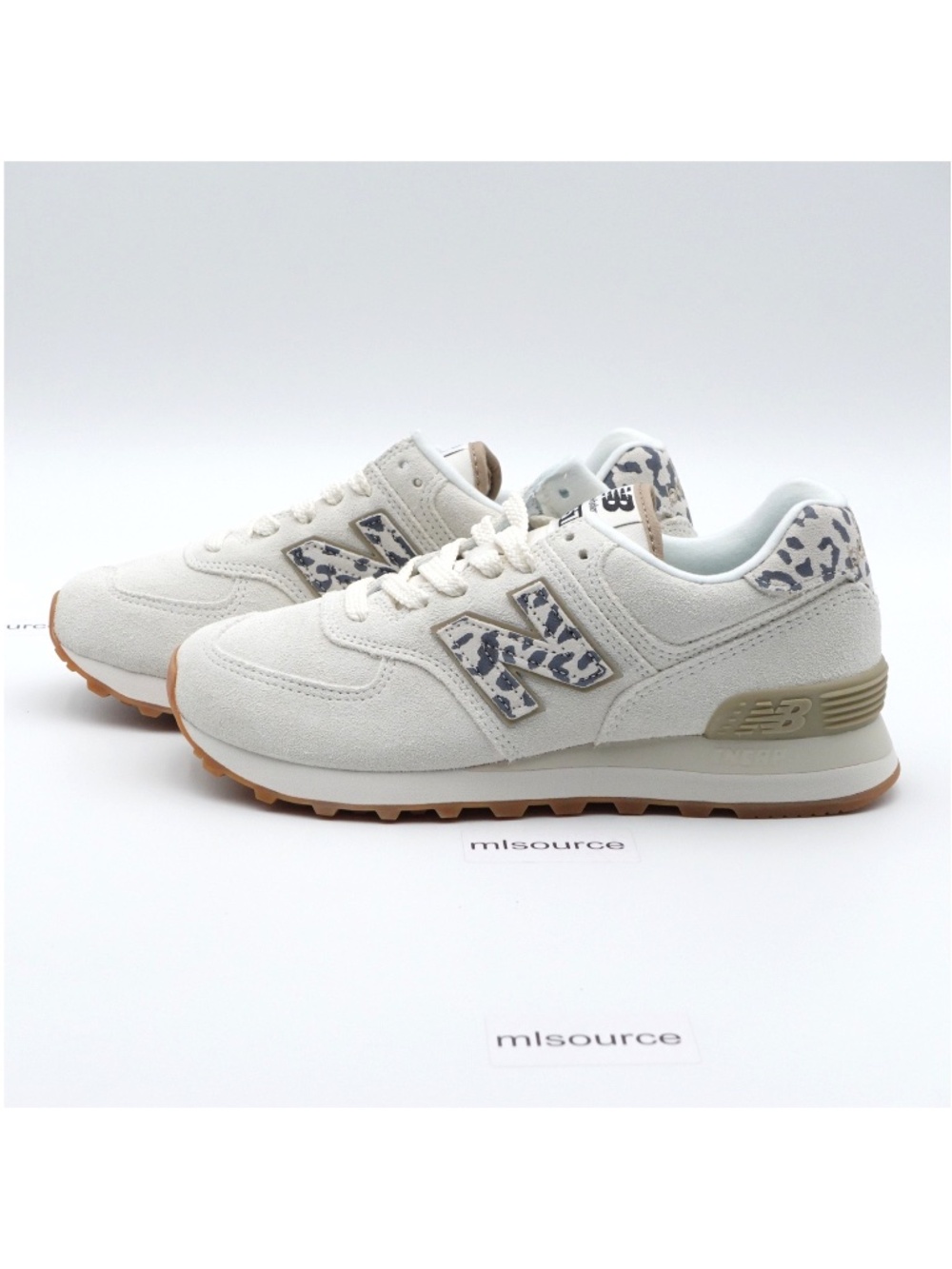 NEW Size 6.5 Women's New Balance 574 Sneakers WL574XD2 Sea Salt/Leopard/Gum